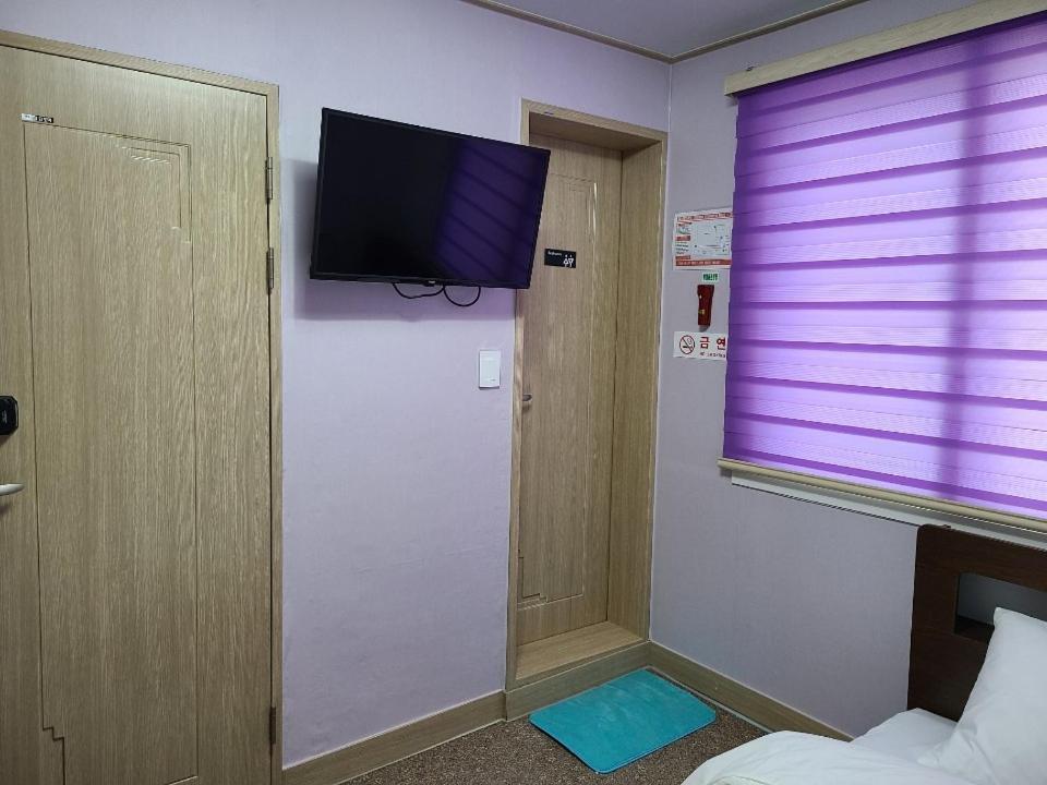 Joy Guest House Asan Exteriör bild