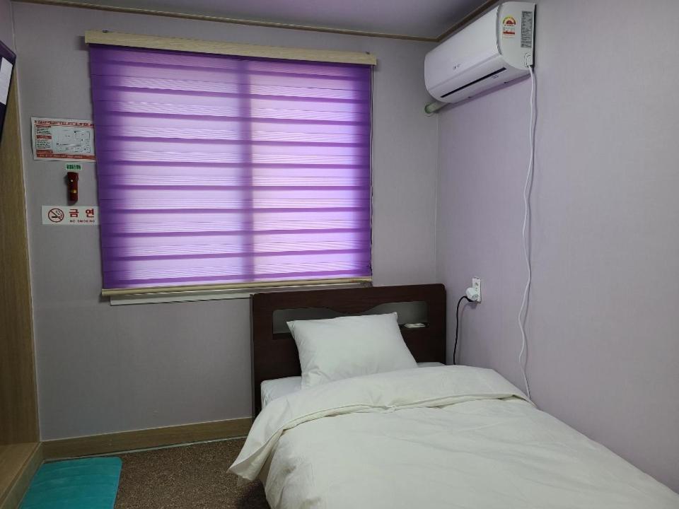 Joy Guest House Asan Exteriör bild